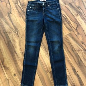 AMO stix straight jeans size 25